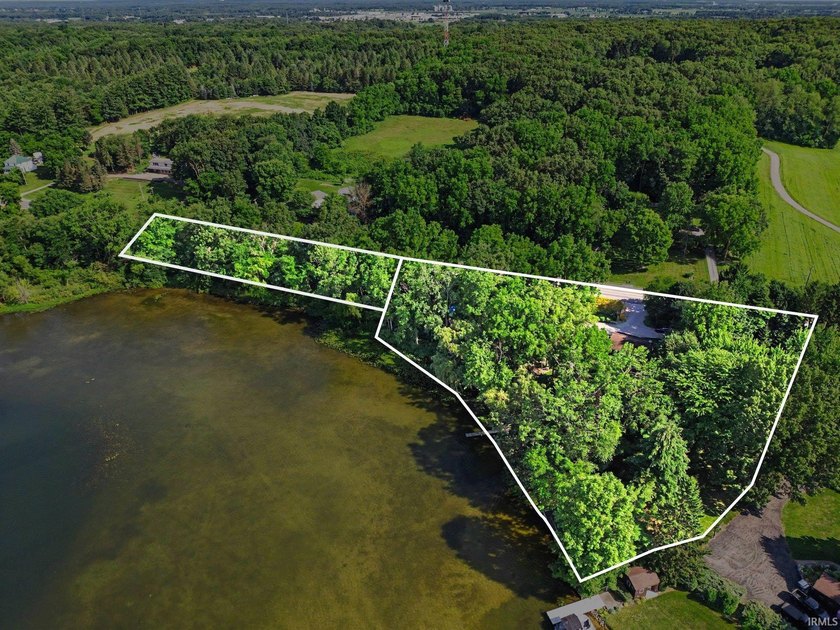 **Lakefront on 3.67 Acres - Hunter Lake!** One-owner home in - photo 42