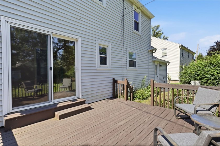 Welcome to this charming 4-bedroom 1.5 bath just yards away from - photo 30