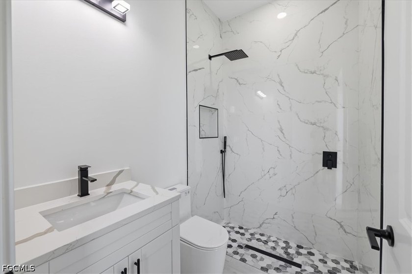 Welcome to this stunning new construction home offering 4 - photo 31