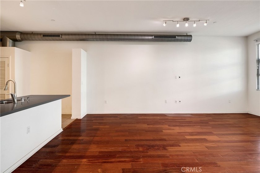 Discover the ultimate in downtown luxury living at LIVE 426-an - photo 19