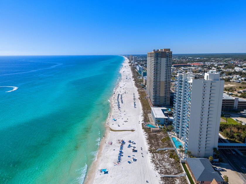 Experience the ultimate relaxing getaway at this beachfront - photo 54