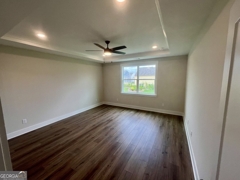 Fall in love with the Raleigh by Eastwood Homes, thoughtful - photo 12