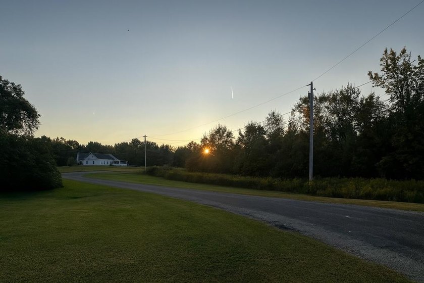 Nearly half-acre buildable lot in Holiday Lakes. Owners enjoy a - photo 4