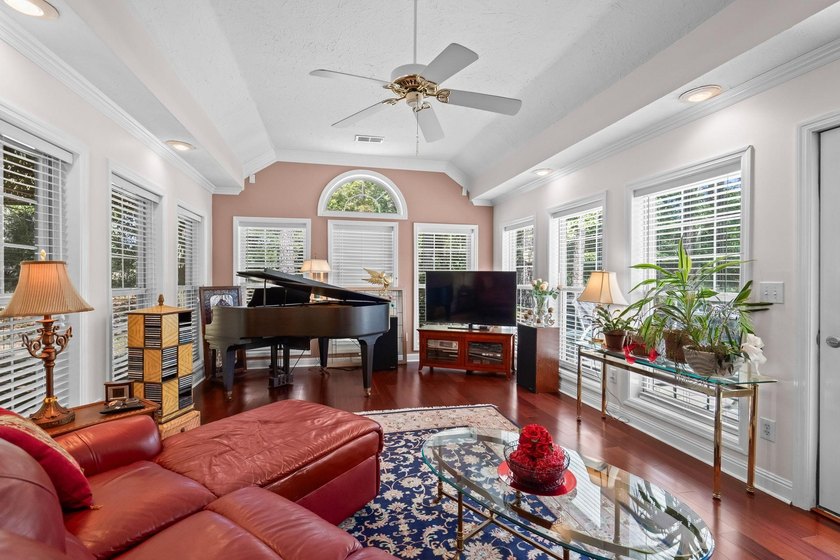 Located in the highly sought-after River Hills Golf &amp; Country - photo 15