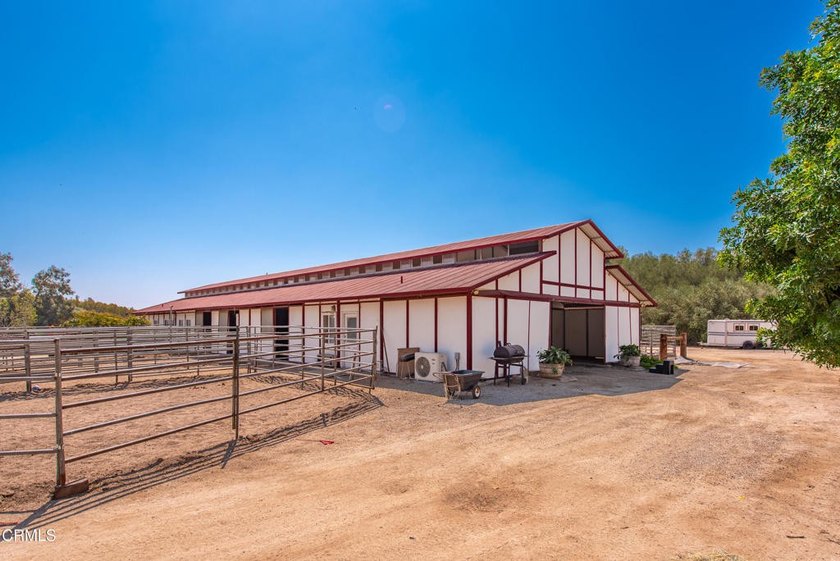 Beautiful Rustic Valley Farms Ranch With Scenic Views! - photo 49