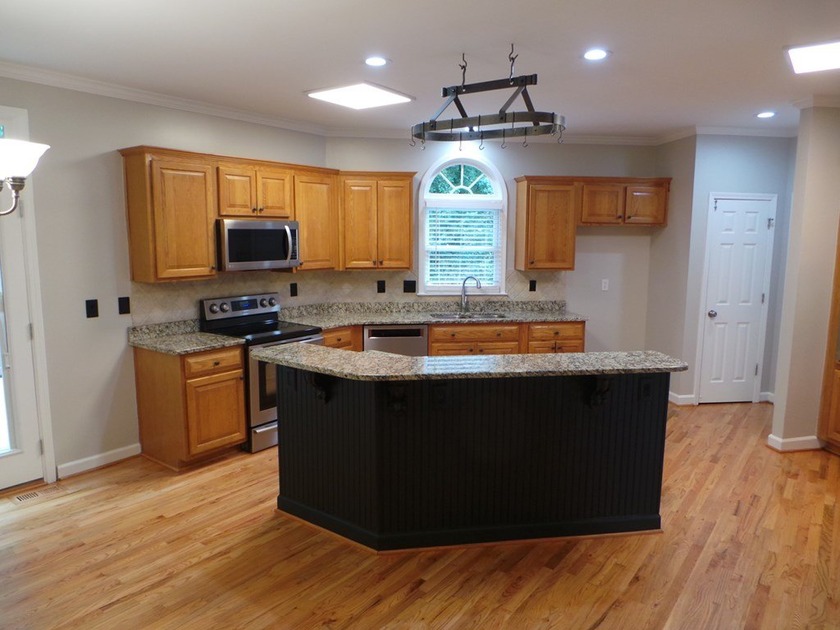Move in Ready 5 bed 3.5 bath with fully finished basement on - photo 13
