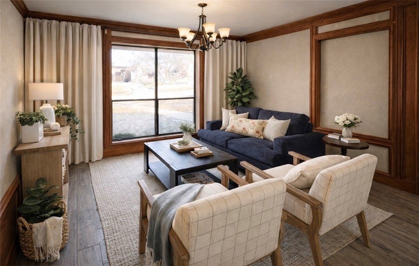 Welcome to this spacious 4-bedroom, 2-bathroom two-story home - photo 4