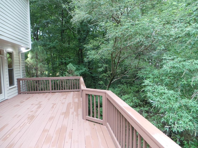 Move in Ready 5 bed 3.5 bath with fully finished basement on - photo 46