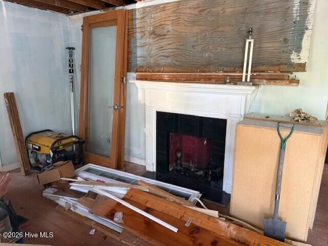 Complete renovation needed (not currently in livable condition) - photo 2