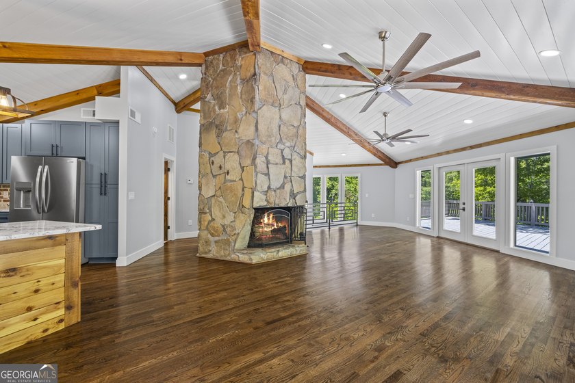 Escape to the mountains and experience the perfect blend of - photo 3