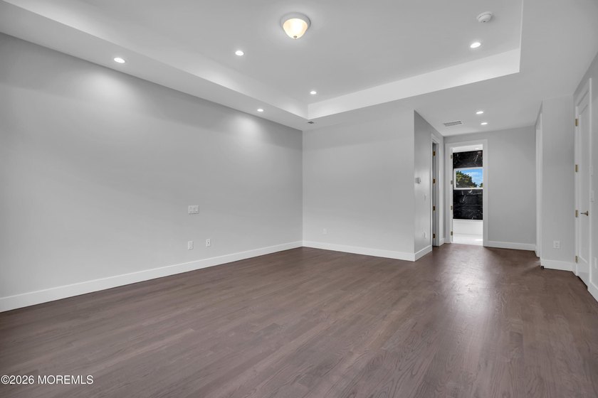 Welcome to The Baron Model. A luxurious home to be built in the - photo 45