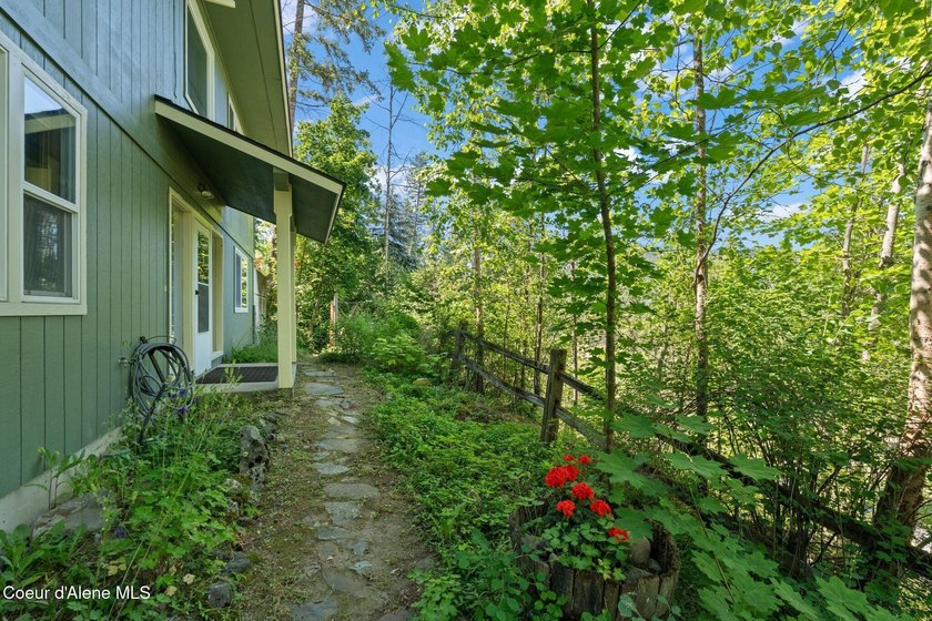 Escape to nature and opportunity with this rare, fully updated - photo 21