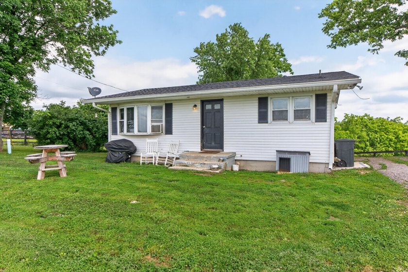 Horse farms of this size and setup are hard to find. Situated on - photo 21