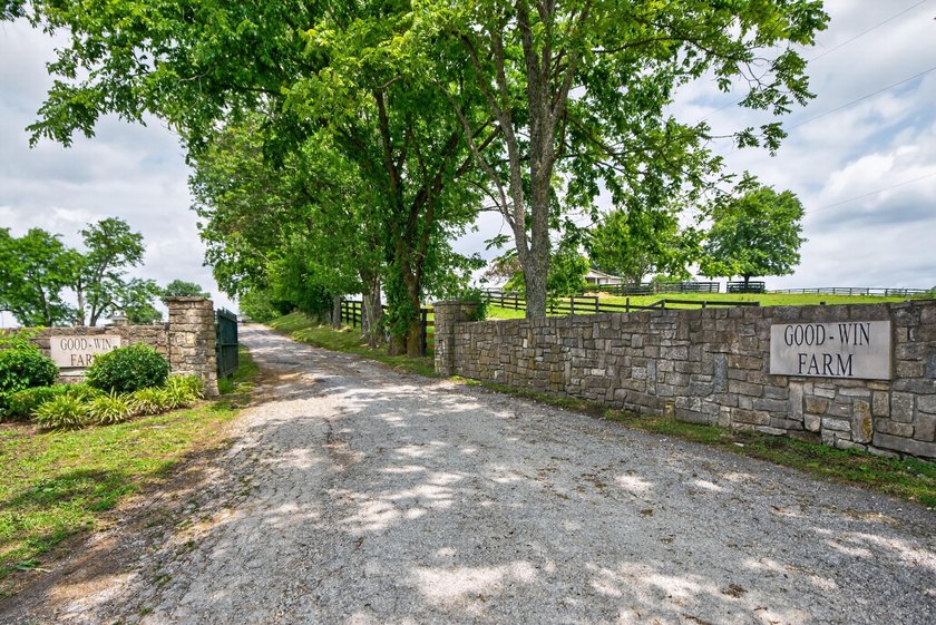 Horse farms of this size and setup are hard to find. Situated on - photo 39
