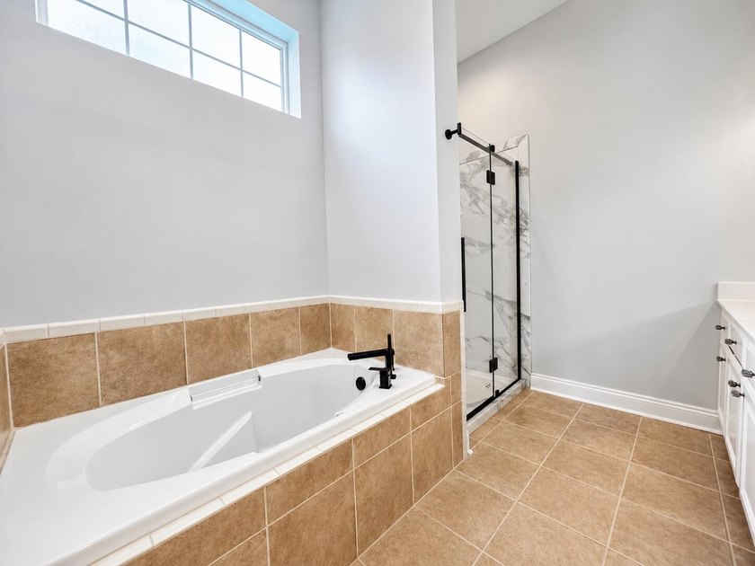 Welcome to a home that's built for making memories. Perfectly - photo 11