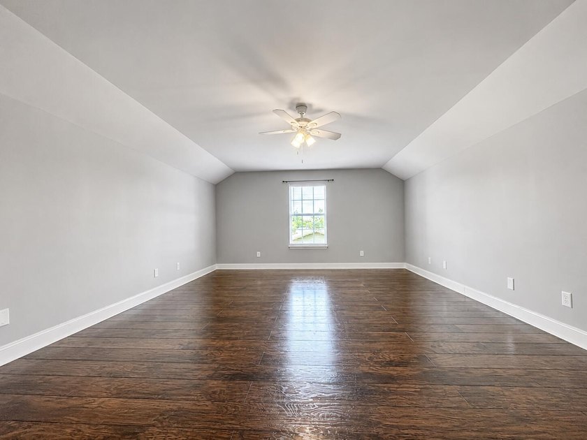 Welcome to a home that's built for making memories. Perfectly - photo 15