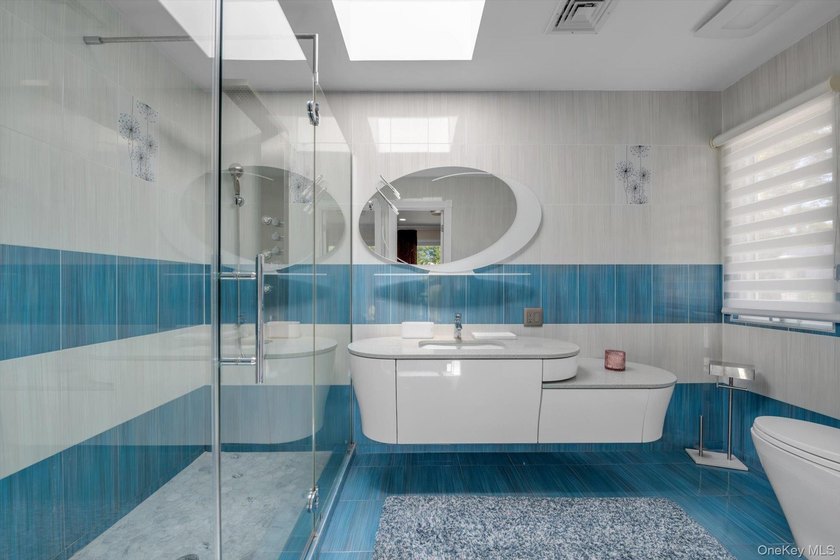 Welcome to This Totally Renovated 5 Bedroom, 4.5 Bath - photo 23