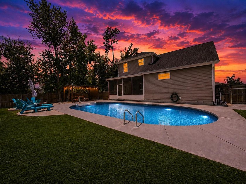 Welcome to a home that's built for making memories. Perfectly - photo 25