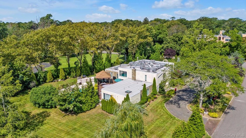 Welcome to This Totally Renovated 5 Bedroom, 4.5 Bath - photo 40