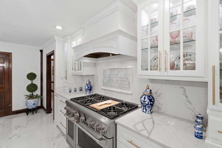 Welcome to 305 Beech Street, a truly special Tudor-inspired home - photo 25