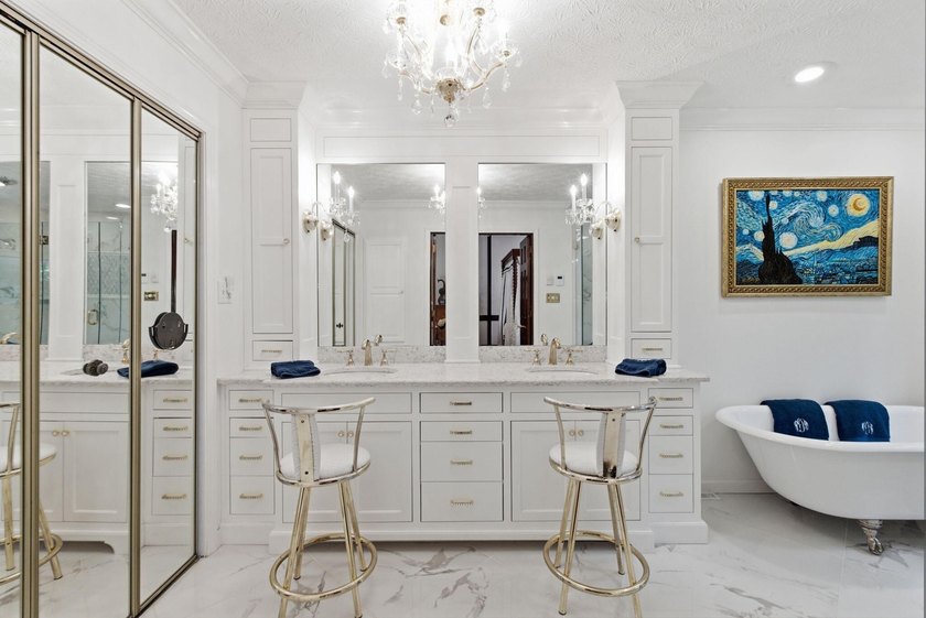 Welcome to 305 Beech Street, a truly special Tudor-inspired home - photo 31
