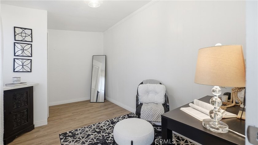 Rare opportunity to own two separate homes on one spacious and - photo 35