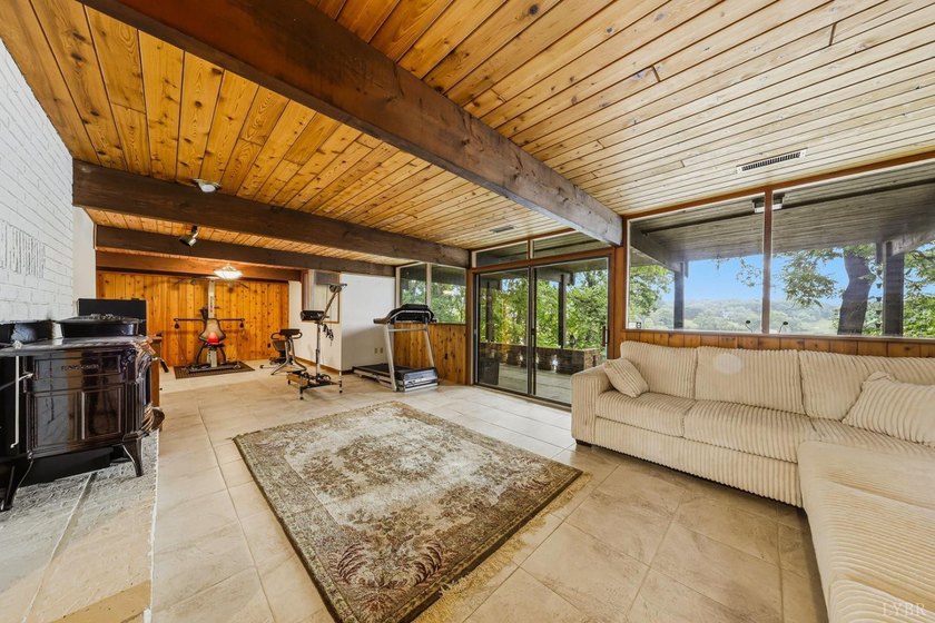 Nestled at the end of a private drive, this lakeside sanctuary - photo 45