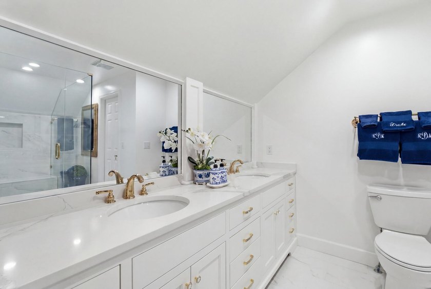 Welcome to 305 Beech Street, a truly special Tudor-inspired home - photo 46