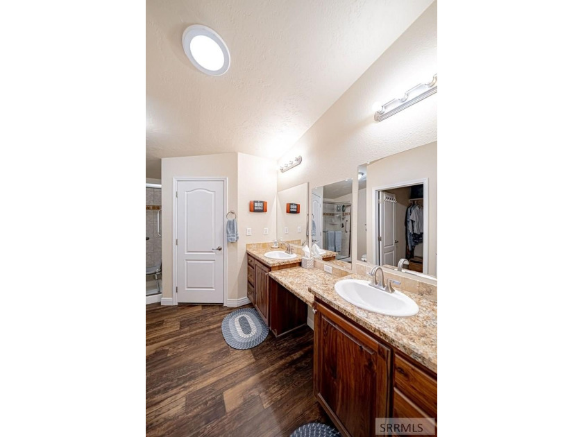 *$5,000 towards lot rent* Welcome to this impeccable 3-Bedroom - photo 28