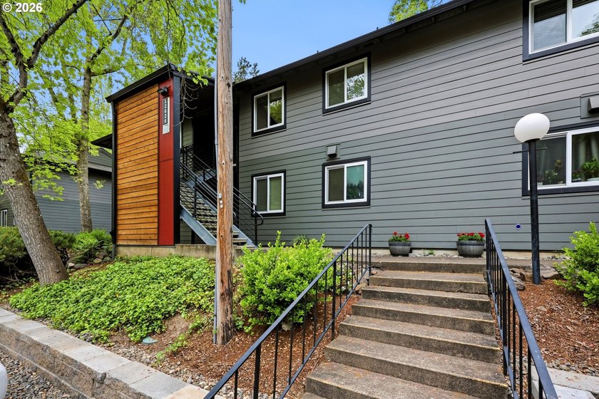 OPEN HOUSE SAT. 7/11, 11:30 - 1:00. Wow! Where can you find - photo 4