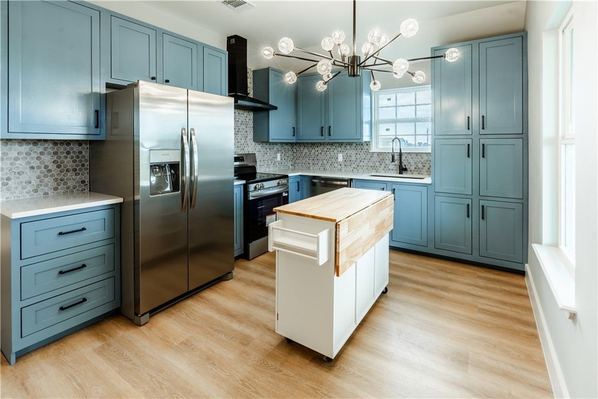 NOW $299,000 + Seller-Paid 1-1 Rate Buydown! Brand new coastal - photo 9