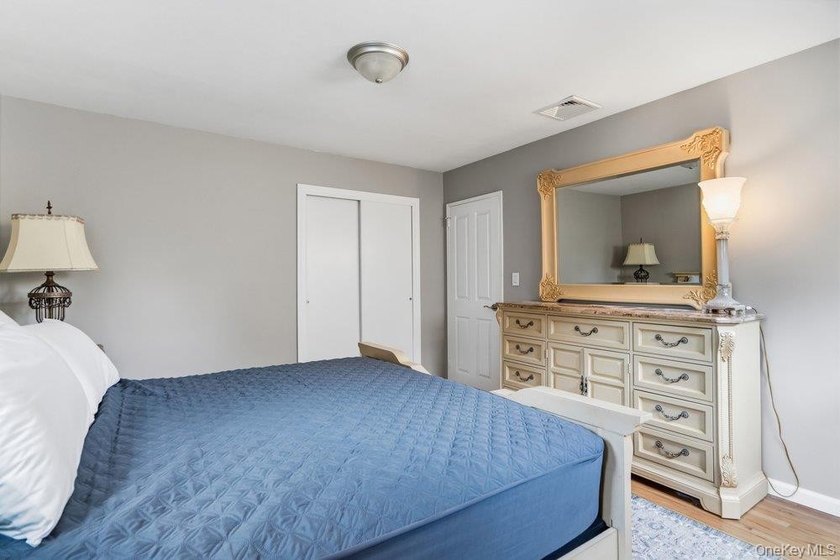 ***GPS USE NORTH MASSAPEQUA*** Welcome to Viceroy Estates! - - photo 21