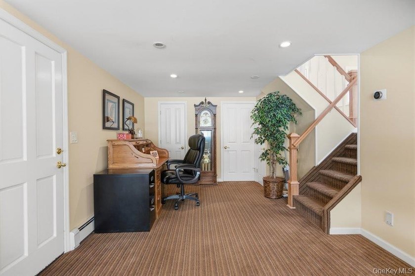***GPS USE NORTH MASSAPEQUA*** Welcome to Viceroy Estates! - - photo 25