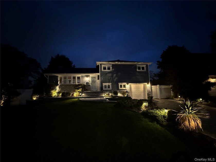 ***GPS USE NORTH MASSAPEQUA*** Welcome to Viceroy Estates! - - photo 34