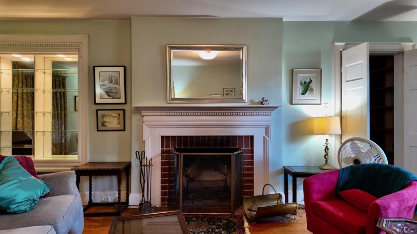 Welcome to this spacious 4,048-square-foot home at 192 Sunset - photo 21