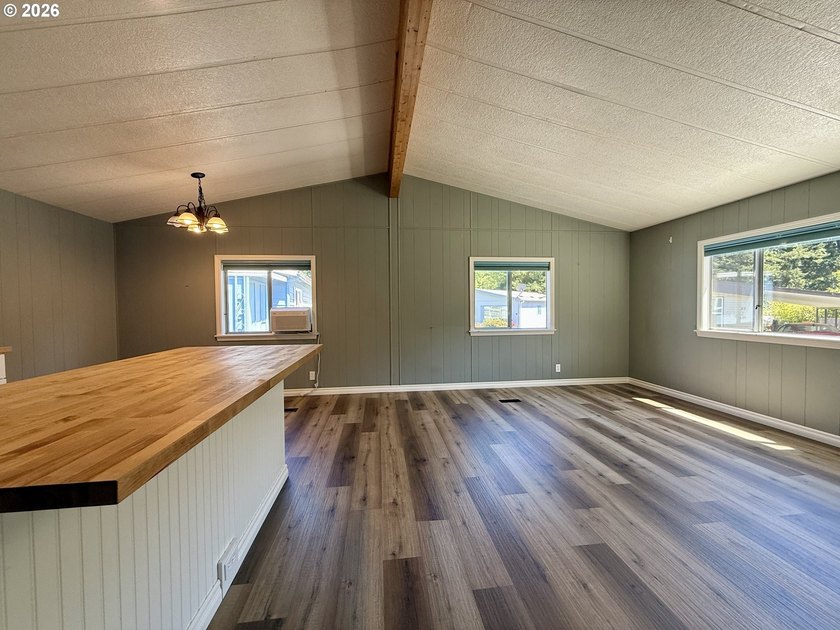 Discover easy, low-maintenance living in this beautifully - photo 7