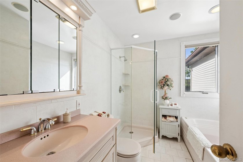 Merrick Extended Avalon Split, Features 4 Bedrooms, 3 Full Baths - photo 20