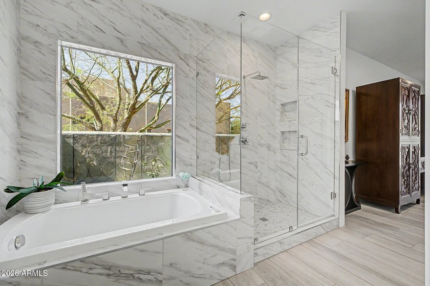 Desert elegance meets modern comfort in this exceptional 2019 - photo 22