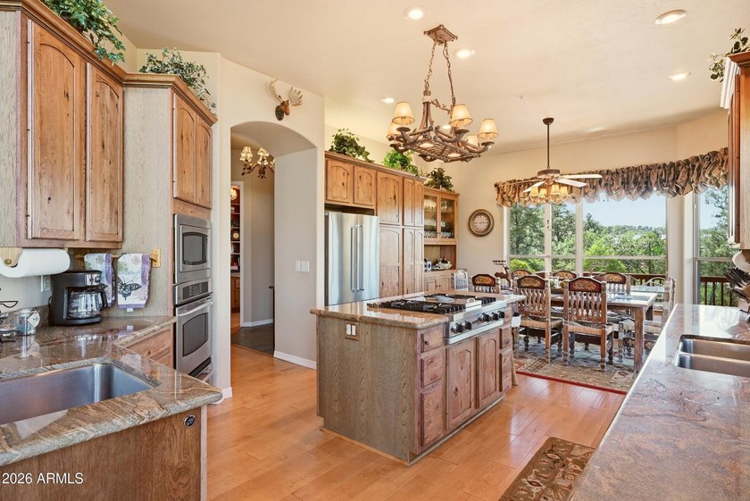 Magnificent mountain estate with unobstructed, million dollar - photo 14