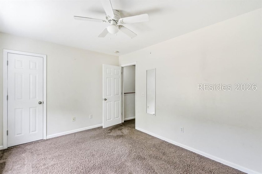 Discover this spacious 1,700+ sq. ft., 3 bedroom, 2.5 bath home - photo 12
