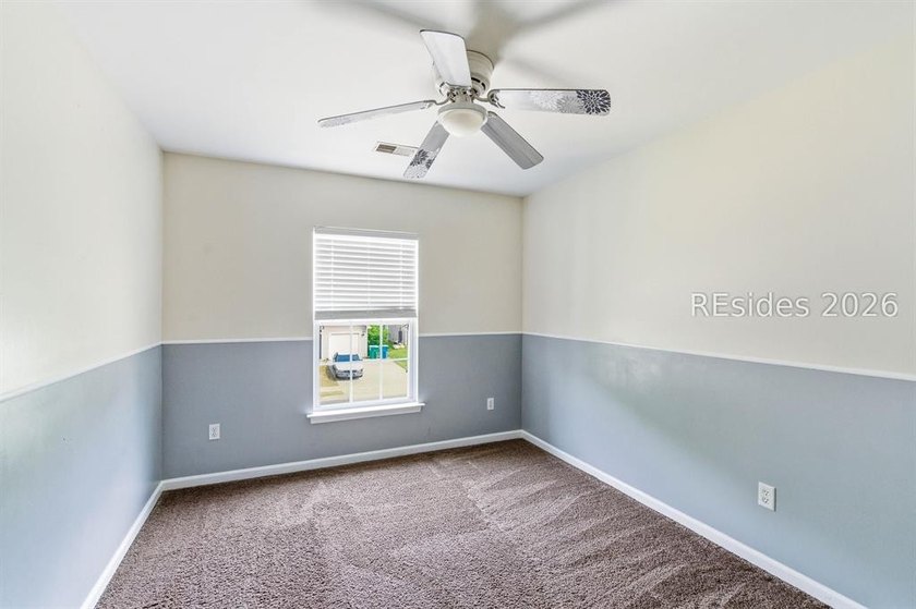 Discover this spacious 1,700+ sq. ft., 3 bedroom, 2.5 bath home - photo 15