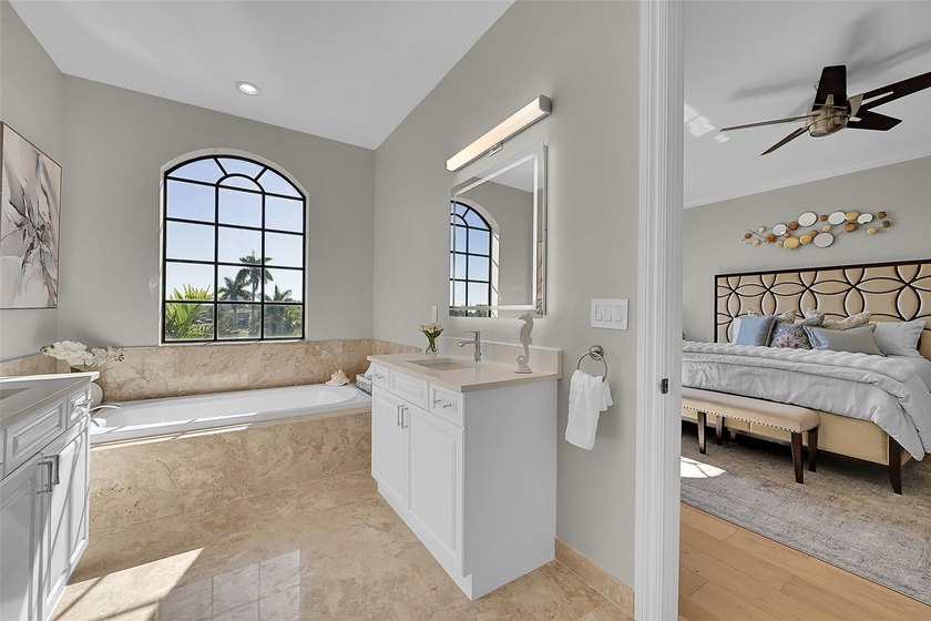 Luxury waterfront living with direct ocean access and no fixed - photo 19