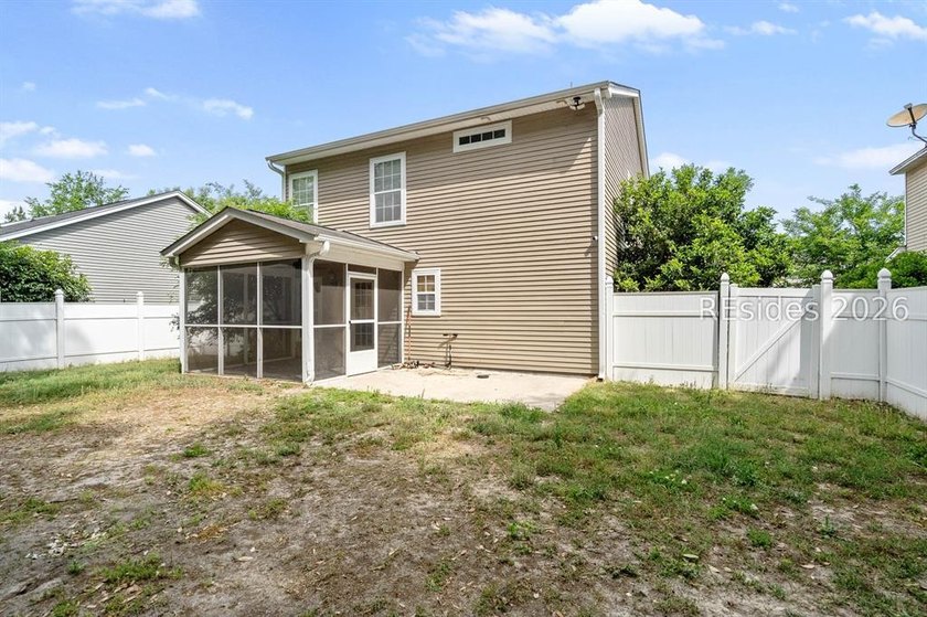Discover this spacious 1,700+ sq. ft., 3 bedroom, 2.5 bath home - photo 24