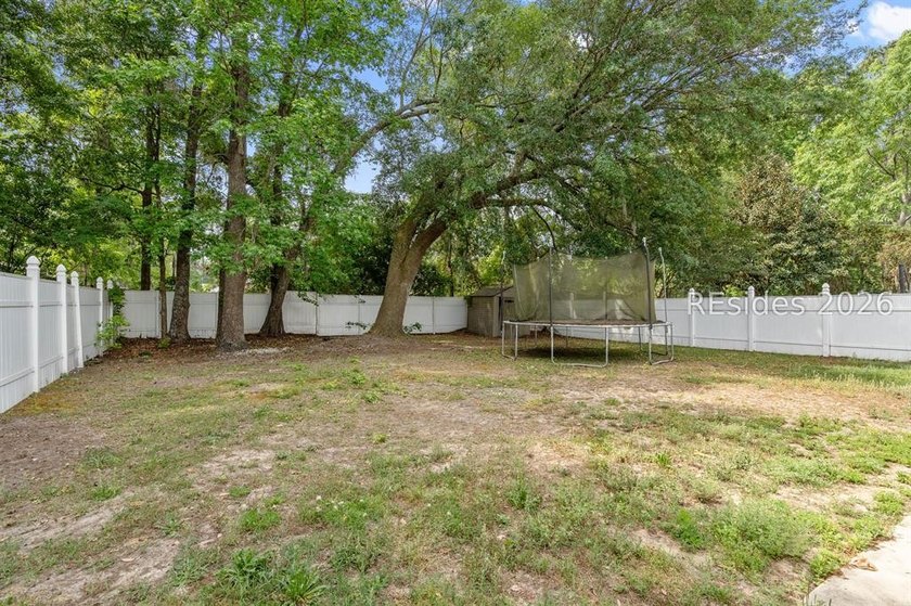 Discover this spacious 1,700+ sq. ft., 3 bedroom, 2.5 bath home - photo 25