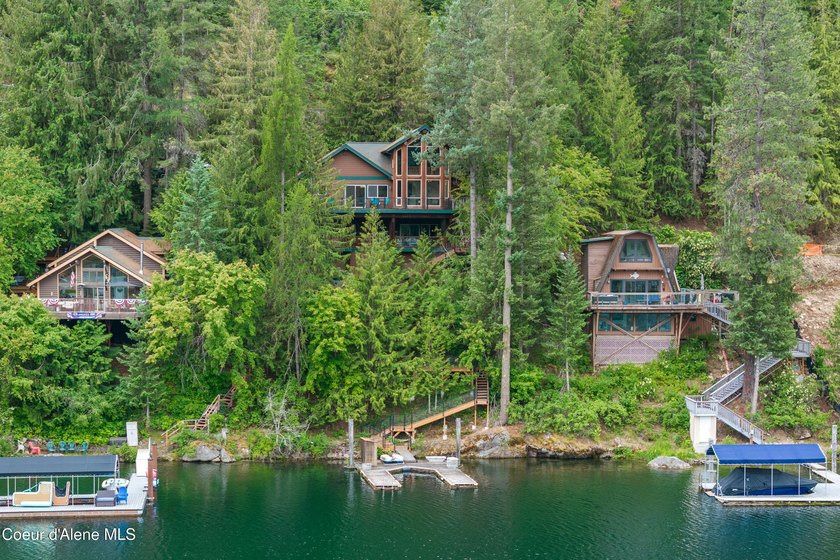 SPECTACULAR HOME IN BEAUTIFUL ROCKFORD BAY, ''NO WAKE ZONE - photo 33