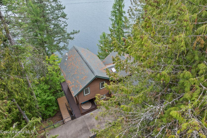SPECTACULAR HOME IN BEAUTIFUL ROCKFORD BAY, ''NO WAKE ZONE - photo 37