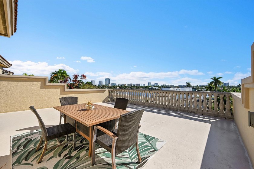 Luxury waterfront living with direct ocean access and no fixed - photo 47