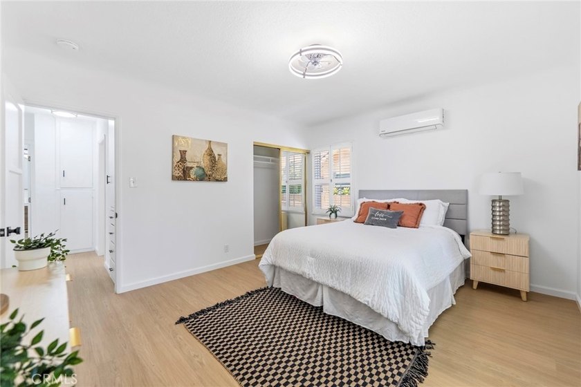 Beautifully and refreshed, these two bedrooms &amp; one bathroom - photo 14