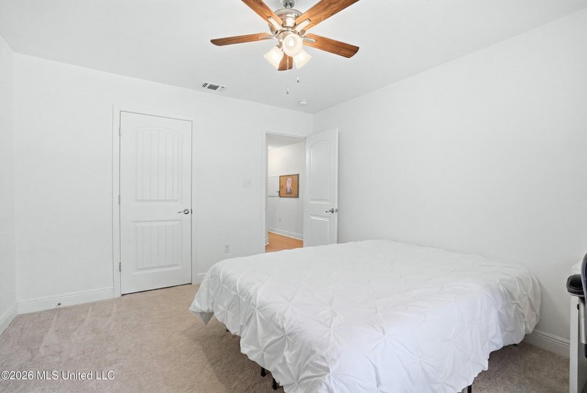Space, comfort, and versatility come together in this - photo 29