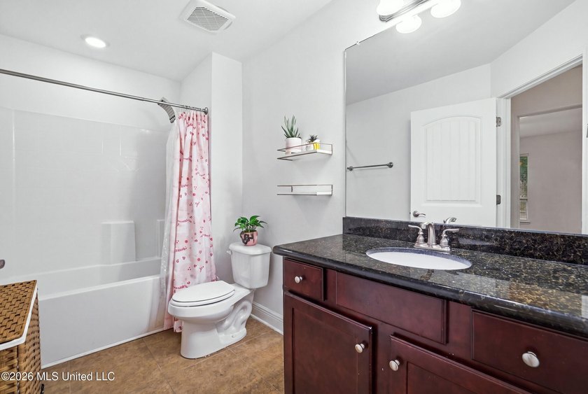 Space, comfort, and versatility come together in this - photo 42